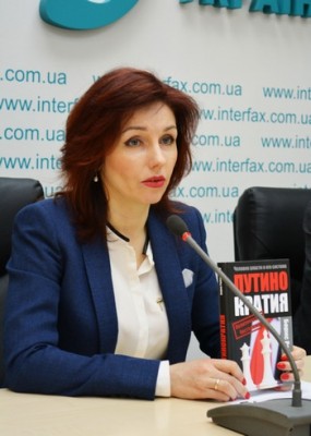 Генеральный директор издательства ВИВАТ Ю. Орлова